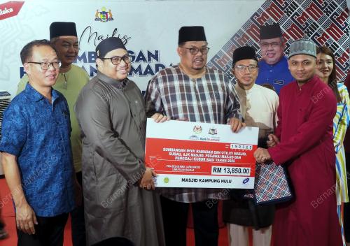 DATUK SERI AB RAUF YUSOH