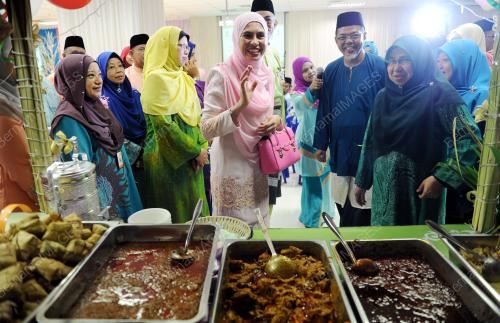 MK01_19072016_JAMUAN_RAYA