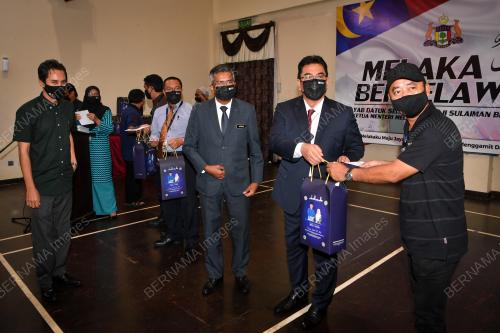 DATUK SERI SULAIMAN MD ALI