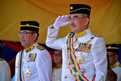TUN MOHD ALI RUSTAM