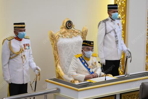 TUN MOHD ALI RUSTAM