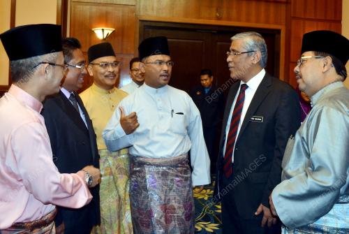 MK01_20122013_SPRM_MELAKA