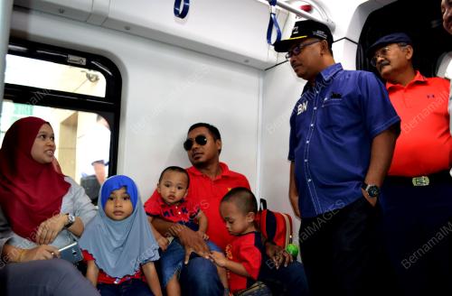 MK01_21012018_KTM_KOMUTER_BN201801196526