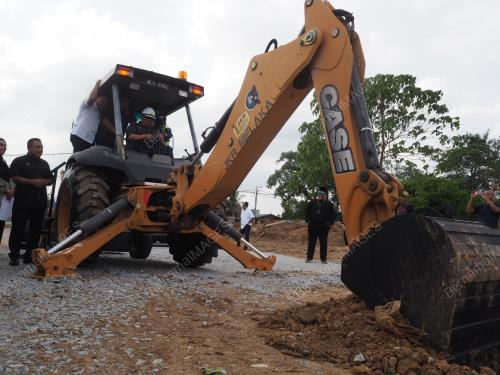 DATUK SERI AB RAUF YUSOH