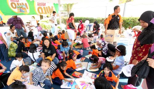 PERTANDINGAN MEWARNA