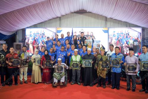 DATUK SERI AB RAUF YUSOH