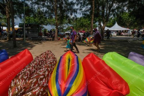 PANTAI KLEBANG