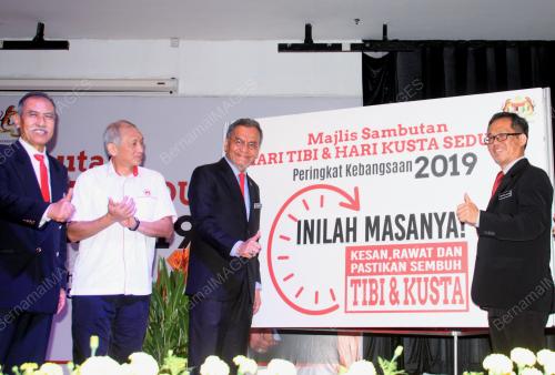 MK01_22042019_TIBI_BN201904207368