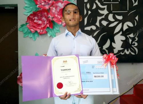 SEKOLAH HENRY GURNEY TELOK MAS