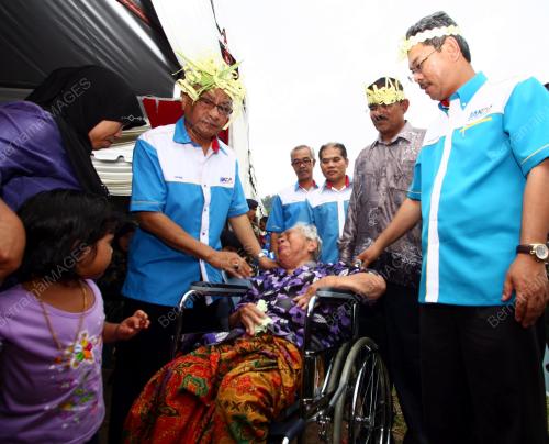 DATUK HASSAN MALEK