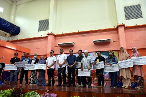 DATUK ABDUL RAZAK ABDUL RAHMAN