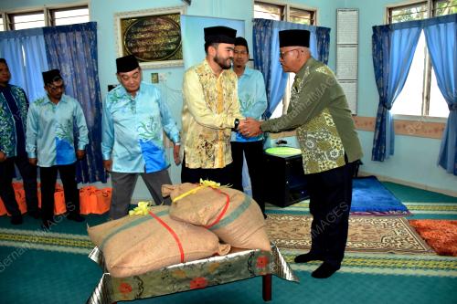 TENGKU AMIR SHAH SULTAN SHARAFUDDIN IDRIS SHAH