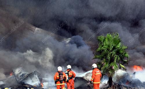 MK01_23052018_TRANFORMER_TERBAKAR