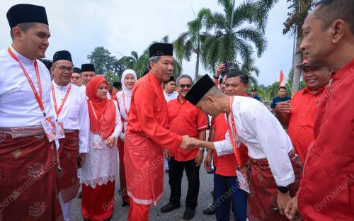 DATUK SERI MOHAMAD HASAN