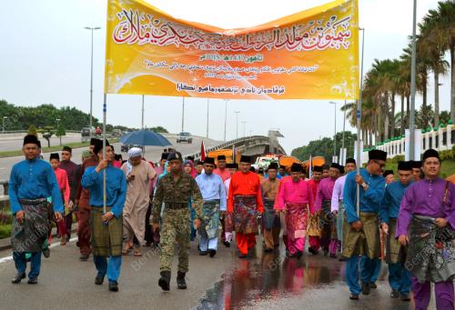 MK01_24122015_MELAKA_BERARAK