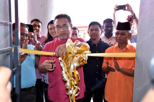 ADLY ZAHARI