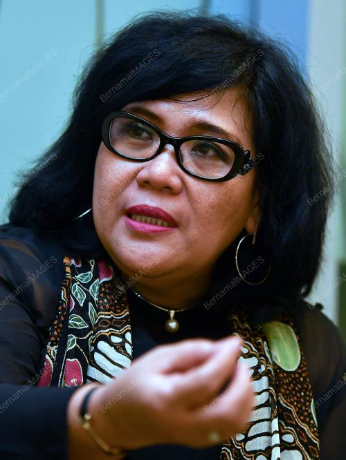 MK01_26062019_ADELLA_BN201906263292