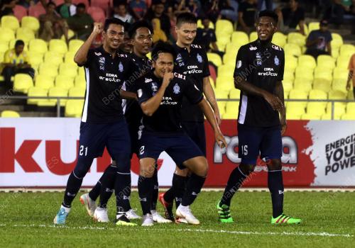 MK01_26082018_BOLA_BN201808246499