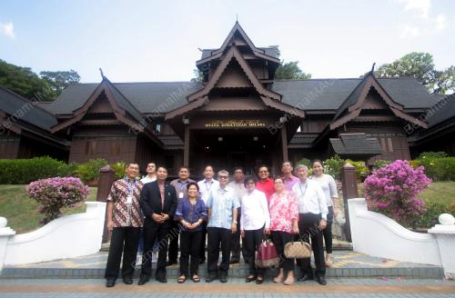 MK01_27032015_ASEAN_SOSIO