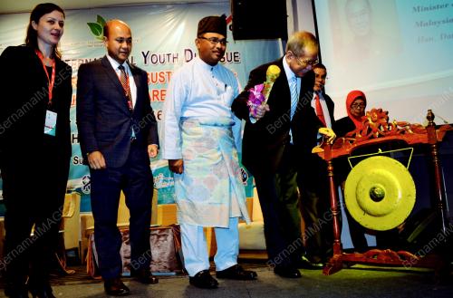 MK01_27062016_WAN_JUNAIDI_YOUTH