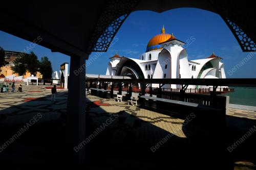 MASJID SELAT MELAKA