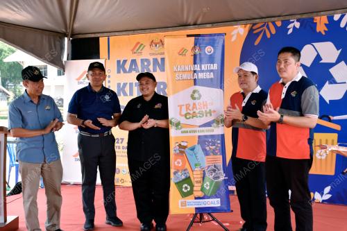 DATUK RAIS YASIN