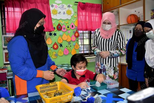 DATUK SERI RINA MOHD HARUN