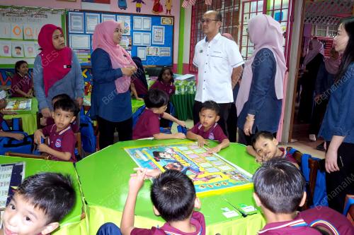 DATUK NGWE HEE SEM
