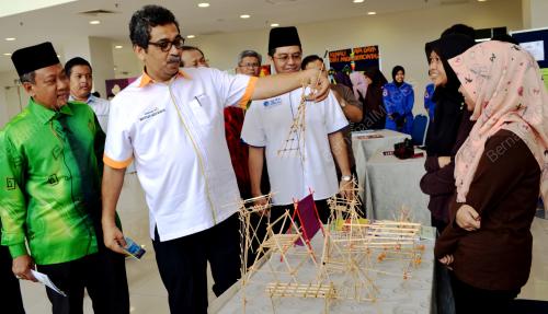 MK01_28052016_KARNIVAL