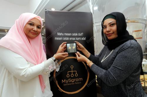 DATUK LEEN MSUTAFA