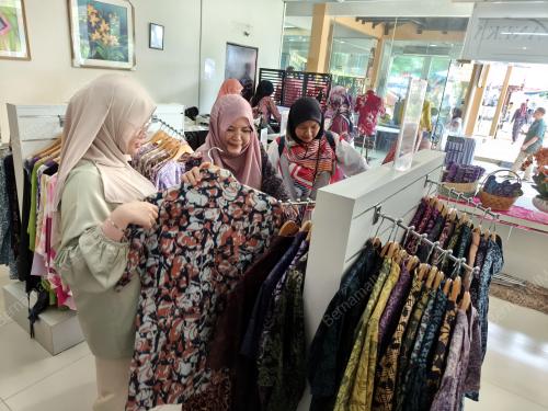 PRODUK KRAF MELAKA