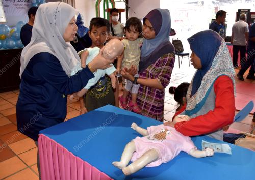 BANTUAN ASAS HAYAT