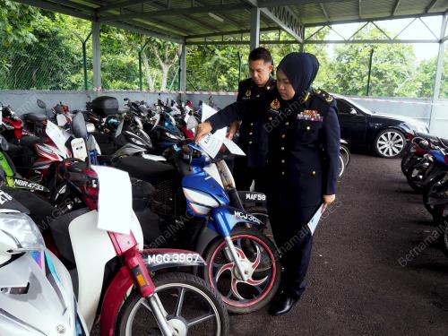 SITI ZARINA MOHD YUSOP