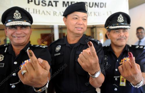 MK01_30042013_POLIS_UNDI