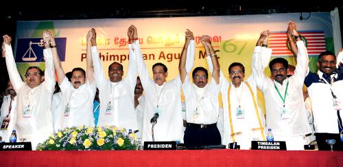 MK01_30112013_MIC_PRESIDEN