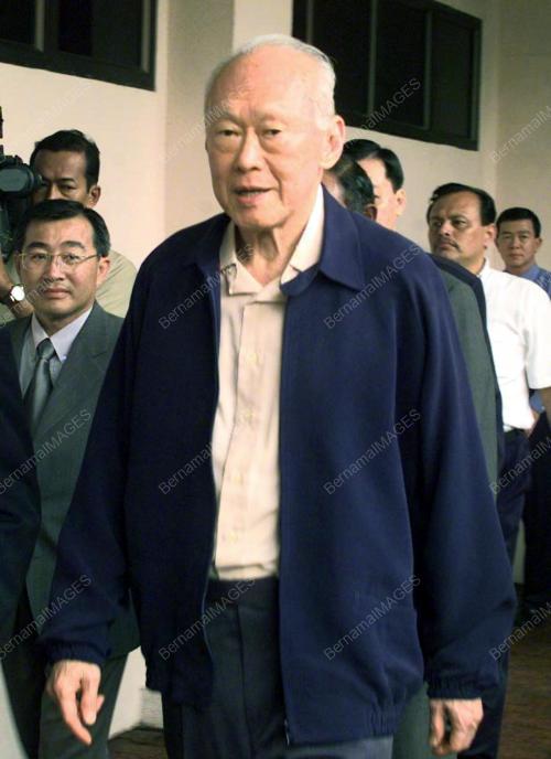 MK02-14_08_2000_LEE_KUAN_YEW_12012016