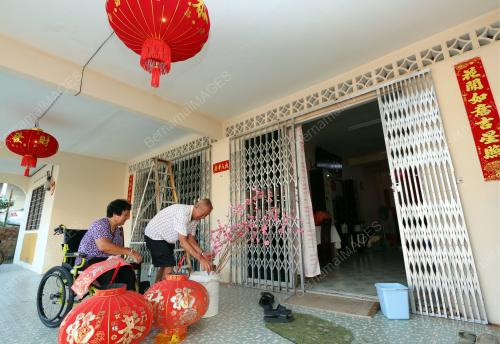 PERISAPAN TAHUN BARU CINA