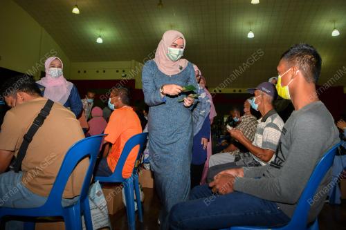 DATUK SERI RINA MOHD HARUN