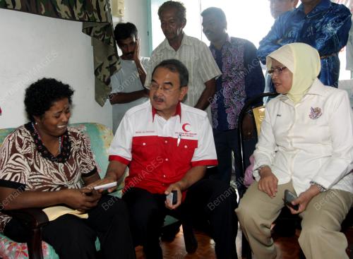 MK02_01112012_CM_SUMBANGAN