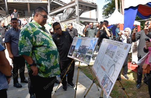 DATUK SERI AB RAUF YUSOH