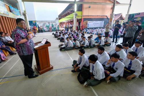 DATUK SERI AB RAUF YUSOH