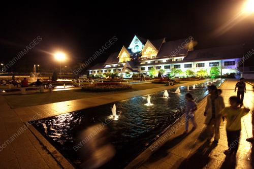 DATARAN BANDARAYA MELAKA