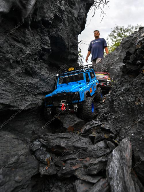 RC CRAWLER