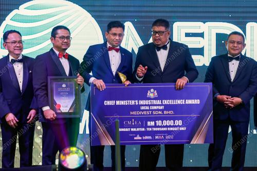 DATUK SERI AB RAUF YUSOH