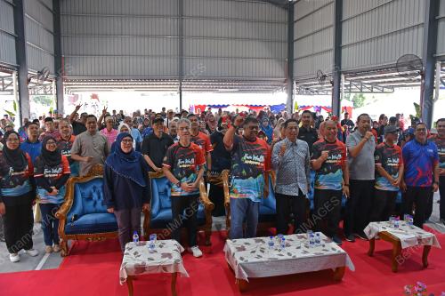 DATUK SERI AB RAUF YUSOH