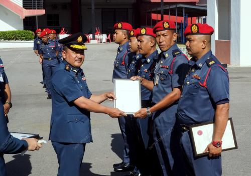 MK02_03022026_PERBARISAN_BOMBA
