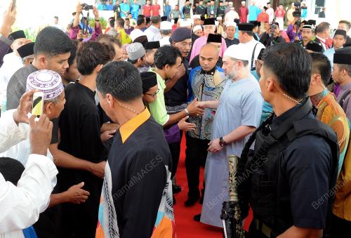 MK02_03032017_AGONG_MASJID