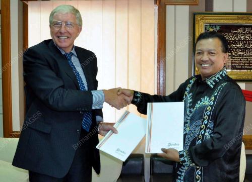 DATUK SARONI JUDI