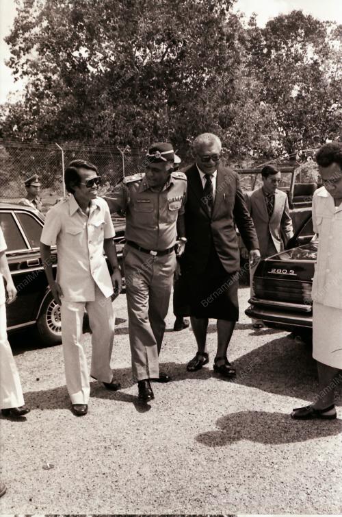 TIMBALAN PM FIJI