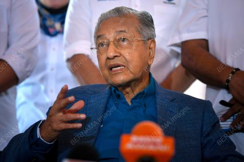 TUN DR MAHATHIR MOHAMAD